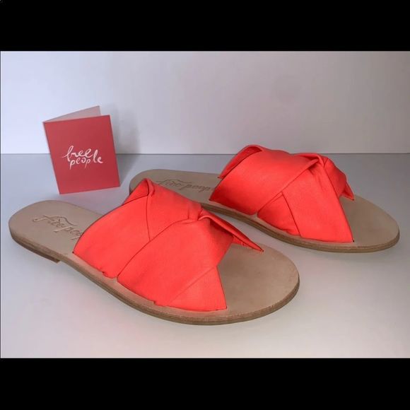 Free People Sandal SOLD - Picture 4 of 5